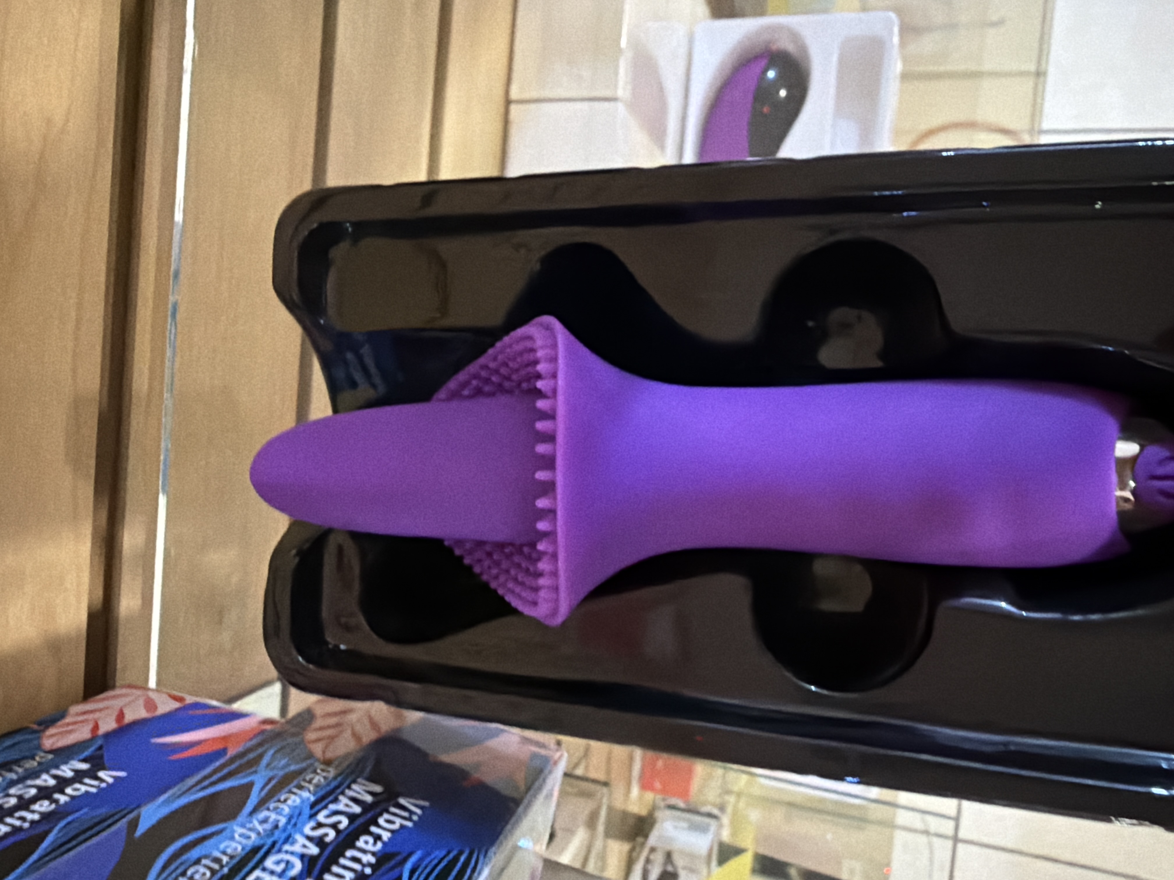 Vibrador con lengua 